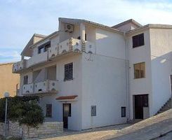 Apartment App br. 4 in Pag