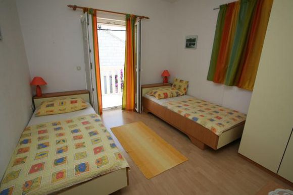 6 person apartment in Supetar