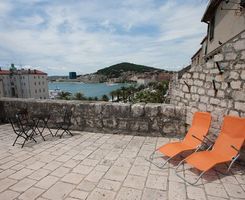 Diocletian palace studio apartment for 2 with view of Split old town