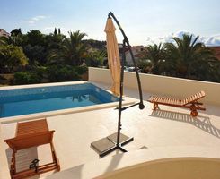 Apartment for 4 persons in Sutivan